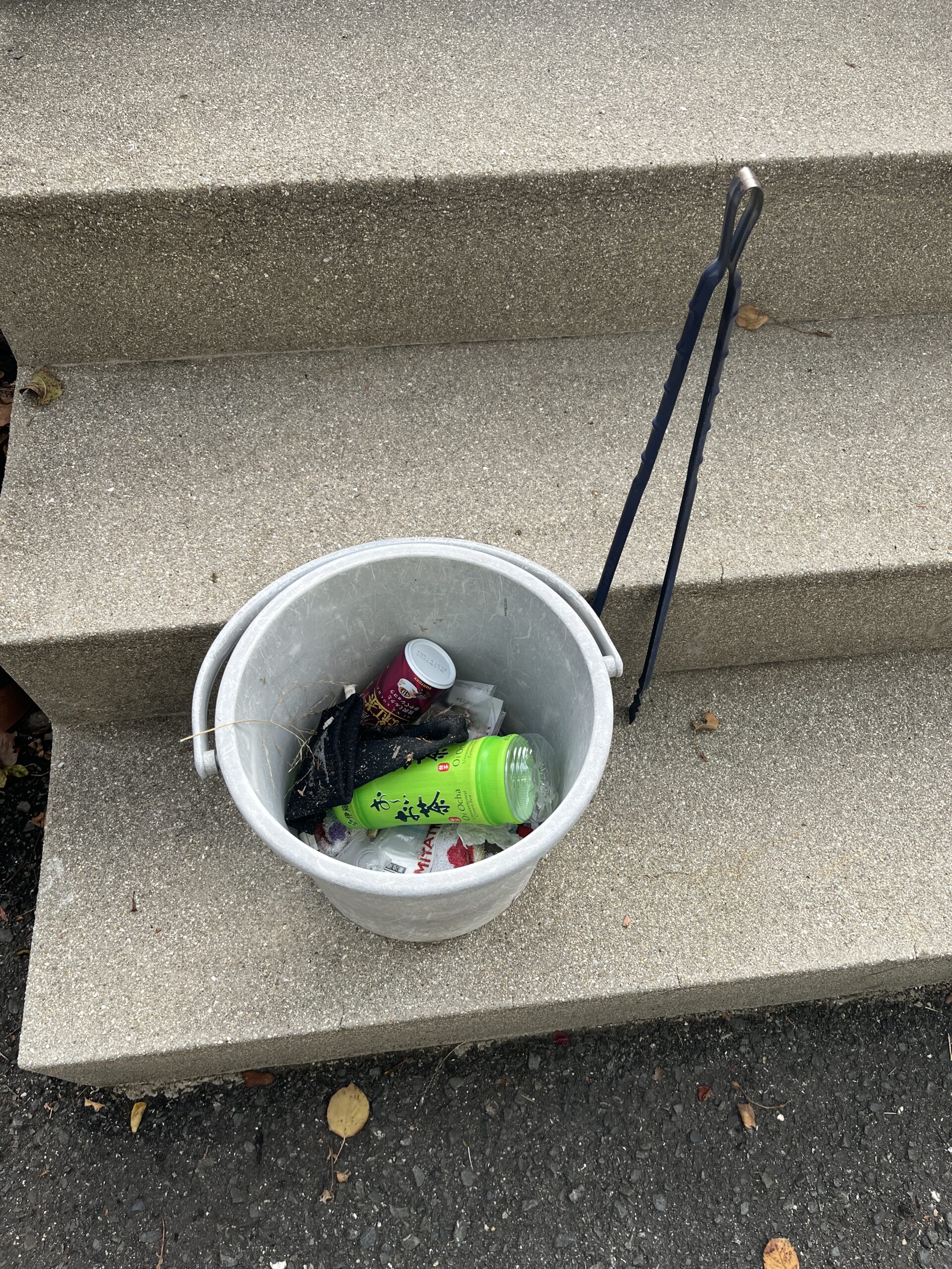 歩道で拾った“コンタクトレンズの空容器”が教えてくれた、日常では気づかない視点 #124