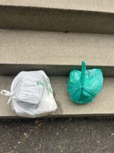 【奇跡の一掛け】川で揺れるゴミ袋と、今日拾った2つの運 #158